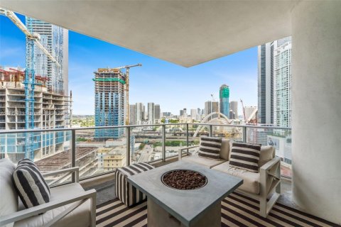 Copropriété à vendre à Miami, Floride: 1 chambre, 94.57 m2 № 1895969 - photo 1