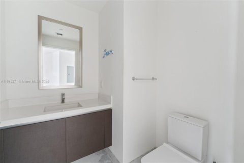Copropriété à vendre à Miami, Floride: 1 chambre, 94.57 m2 № 1895969 - photo 13