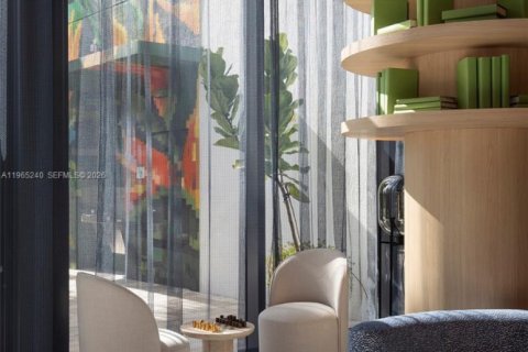 Condominio en venta en Hallandale Beach, Florida, 1 dormitorio № 2081185 - foto 23
