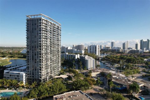 Condominio en venta en Hallandale Beach, Florida, 1 dormitorio № 2081185 - foto 18