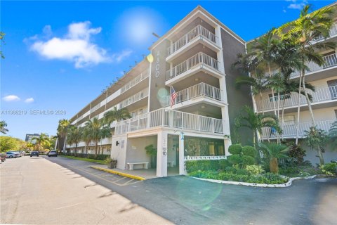 Condo in Hollywood, Florida, 2 bedrooms  № 2050586