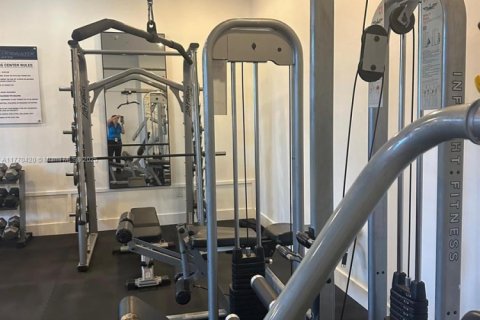 Condo in Miami, Florida, 1 bedroom  № 1610043 - photo 7