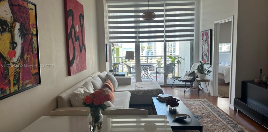 Condo à Miami, Floride, 1 chambre № 1610043