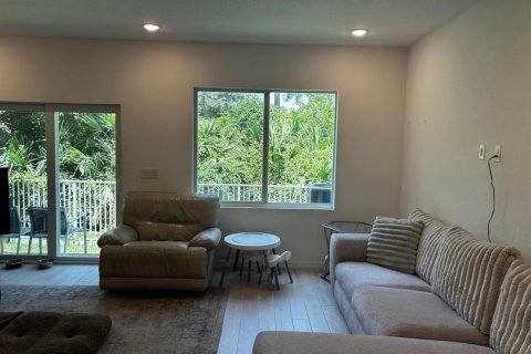 Adosado en venta en Port St. Lucie, Florida, 3 dormitorios, 157 m2 № 2247837 - foto 21