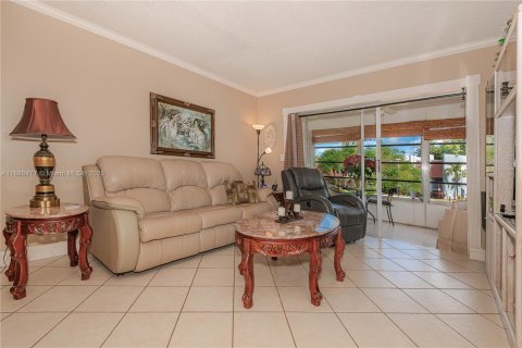 Copropriété à vendre à Lauderdale Lakes, Floride: 2 chambres, 94.85 m2 № 1933308 - photo 11