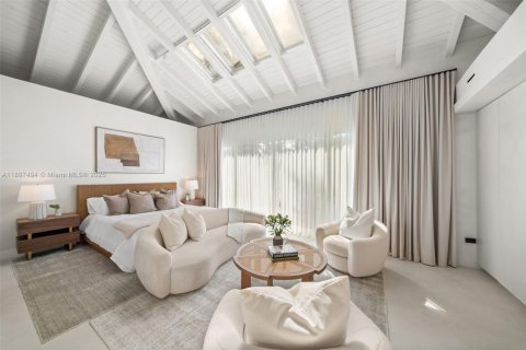 Villa ou maison à vendre à Miami Beach, Floride: 4 chambres, 343.92 m2 № 1950795 - photo 23