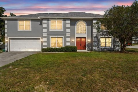 Casa en venta en Spring Hill, Florida, 7 dormitorios, 287.63 m2 № 2212823 - foto 10