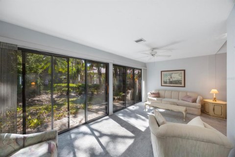 House in Bradenton, Florida 2 bedrooms, 164.62 sq.m. № 1603146 - photo 11