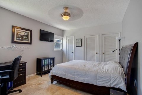 Copropriété à vendre à Miami Beach, Floride: 2 chambres, 120.77 m2 № 1758922 - photo 9