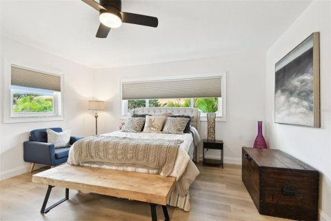 Casa en venta en Clearwater, Florida, 4 dormitorios, 182.55 m2 № 1837951 - foto 21