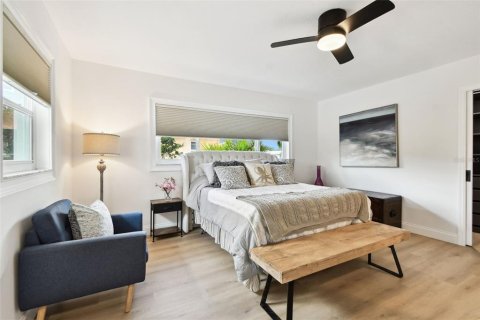 Casa en venta en Clearwater, Florida, 4 dormitorios, 182.55 m2 № 1837951 - foto 20