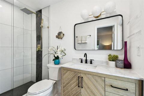Casa en venta en Clearwater, Florida, 4 dormitorios, 182.55 m2 № 1837951 - foto 22