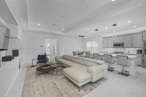 Casa en venta en Port St. Lucie, Florida, 3 dormitorios, 200.39 m2 № 1499777 - foto 6