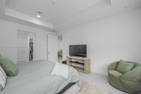 Casa en venta en Port St. Lucie, Florida, 3 dormitorios, 200.39 m2 № 1499777 - foto 13