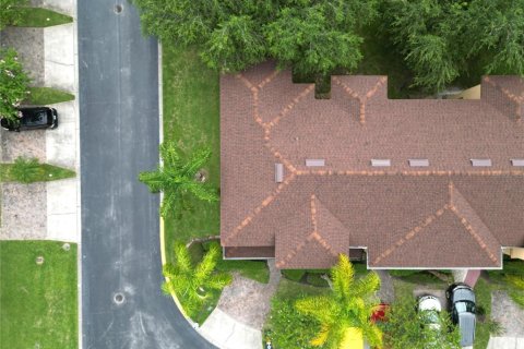 Townhouse in Davenport, Florida 4 bedrooms, 172.43 sq.m. № 1301348 - photo 19