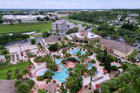 Townhouse in Davenport, Florida 4 bedrooms, 172.43 sq.m. № 1301348 - photo 17