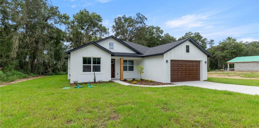 Villa ou maison à Ocala, Floride 3 chambres, 139.54 m2 № 2358519
