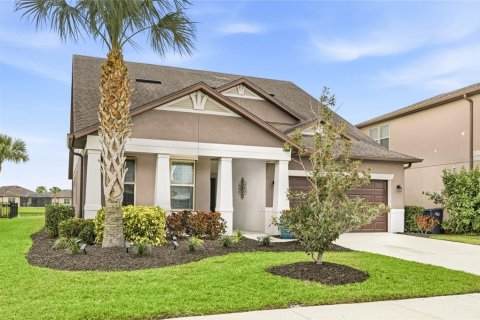 House in Palmetto, Florida 4 bedrooms, 257.15 sq.m. № 2115852