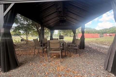 Casa en venta en Clewiston, Florida, 3 dormitorios, 124.86 m2 № 2077921 - foto 4