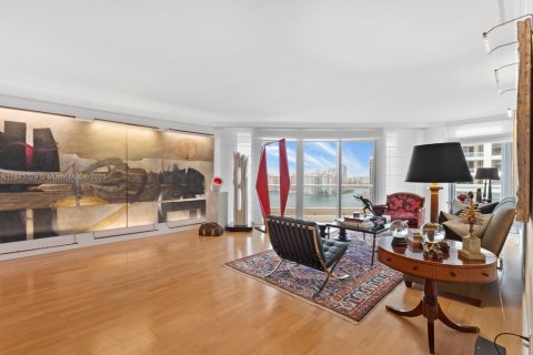 Condo in Aventura, Florida, 3 bedrooms  № 1940164 - photo 4