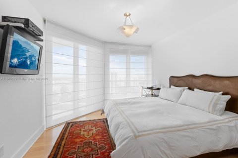 Condo in Aventura, Florida, 3 bedrooms  № 1940164 - photo 24