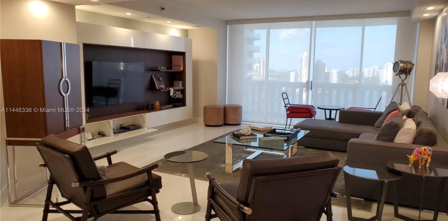 Condominio en Aventura, Florida, 3 dormitorios  № 1958039