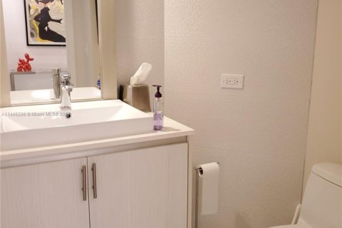 Condominio en alquiler en Aventura, Florida, 3 dormitorios, 242.01 m2 № 1958039 - foto 10