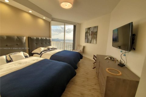 Condominio en alquiler en Aventura, Florida, 3 dormitorios, 242.01 m2 № 1958039 - foto 18