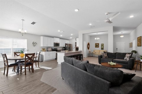Casa en venta en Dunnellon, Florida, 3 dormitorios, 183.02 m2 № 2123163 - foto 6