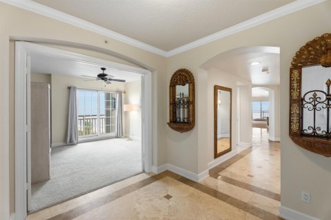 Condo in Hutchinson Island South, Florida, 4 bedrooms № 2185173 - photo 14