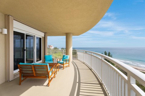 Condominio en Hutchinson Island South, Florida, 4 dormitorios  № 2185173