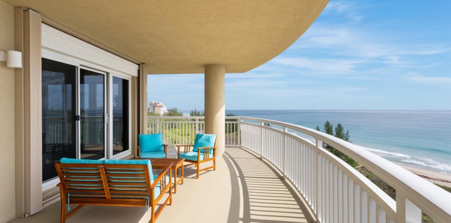 Condo in Hutchinson Island South, Florida, 4 bedrooms № 2185173