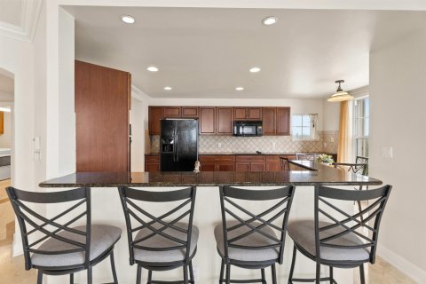 Condo in Hutchinson Island South, Florida, 4 bedrooms № 2185173 - photo 22
