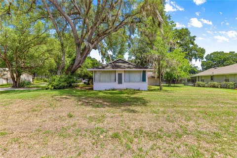 House in Ocala, Florida 2 bedrooms, 95.88 sq.m. № 1744202 - photo 1
