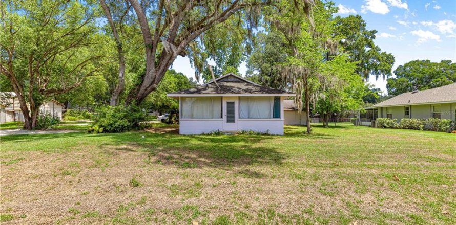 House in Ocala, Florida 2 bedrooms, 95.88 sq.m. № 1744202