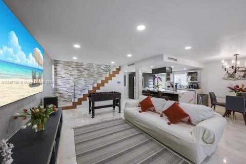 House in Key Largo, Florida 4 bedrooms, 135.73 sq.m. № 1861837 - photo 23