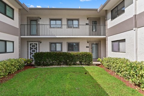 Condo in Delray Beach, Florida, 2 bedrooms  № 2362029 - photo 3