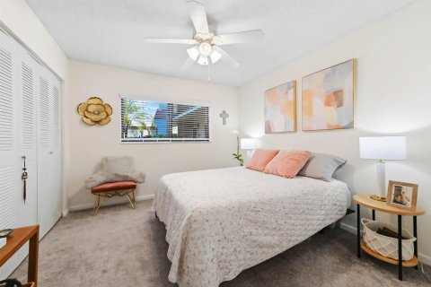 Condo in Delray Beach, Florida, 2 bedrooms  № 2362029 - photo 8