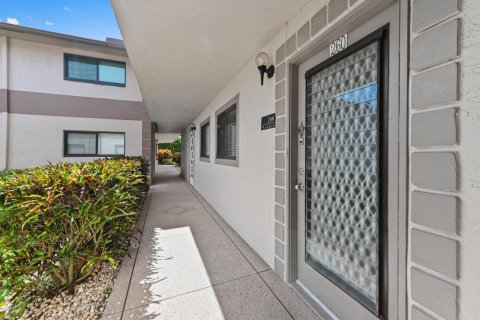 Condo in Delray Beach, Florida, 2 bedrooms  № 2362029 - photo 5