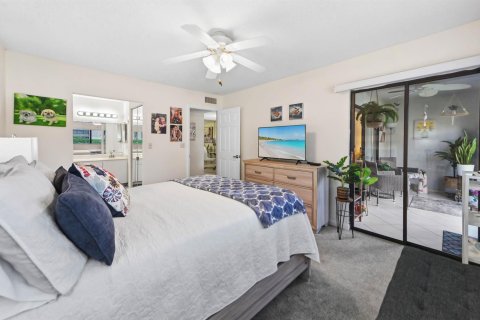 Condo in Delray Beach, Florida, 2 bedrooms  № 2362029 - photo 23