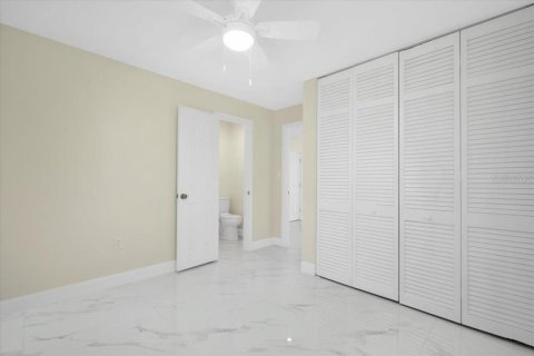 House in Lakeland, Florida 4 bedrooms, 182.83 sq.m. № 2236433 - photo 26