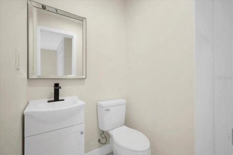House in Lakeland, Florida 4 bedrooms, 182.83 sq.m. № 2236433 - photo 20