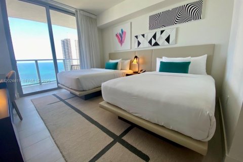 Copropriété à vendre à Hollywood, Floride: 2 chambres, 98.01 m2 № 2257304 - photo 15