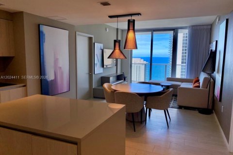 Copropriété à vendre à Hollywood, Floride: 2 chambres, 98.01 m2 № 2257304 - photo 6