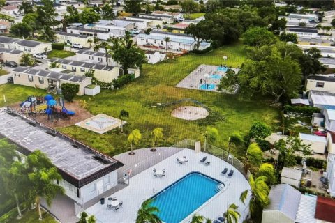 Villa ou maison à vendre à Homestead, Floride: 3 chambres № 1999098 - photo 6