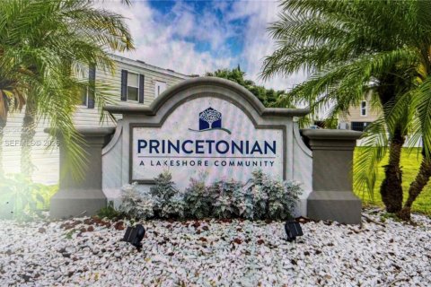 Дом в Хомстед, Флорида 3 спальни № 1999098