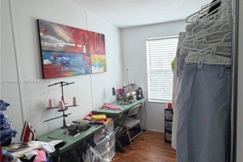 Villa ou maison à vendre à Homestead, Floride: 3 chambres № 1999098 - photo 3