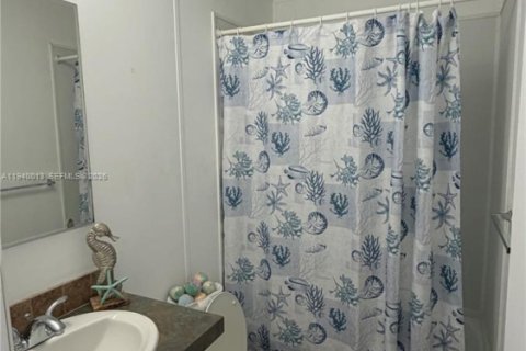 Villa ou maison à vendre à Homestead, Floride: 3 chambres № 1999098 - photo 4