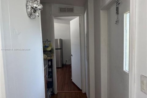 Villa ou maison à vendre à Homestead, Floride: 3 chambres № 1999098 - photo 17