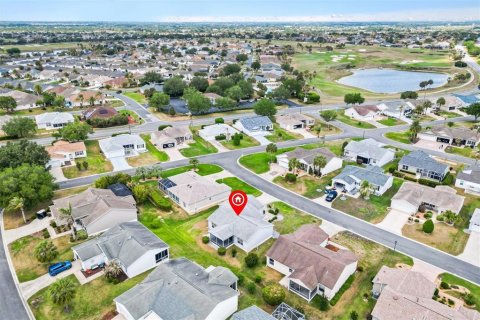 House in The Villages, Florida 2 bedrooms, 115.2 sq.m. № 2212629 - photo 30